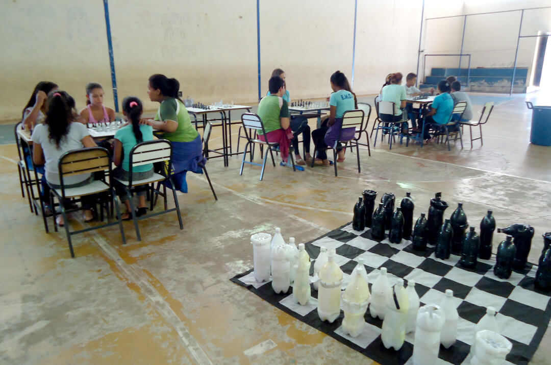 Aprendendo o xadrez na escola