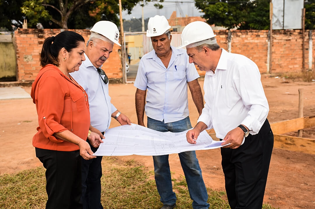 visita-obras-cmei-torneiros2